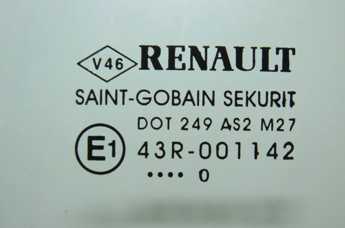 Glace fixe porte ar g Renault MEGANE III 3-5 portes (BZ0-1_, B3_) 1.6 16v hi-flex (bz03) (2008-2015) occasion