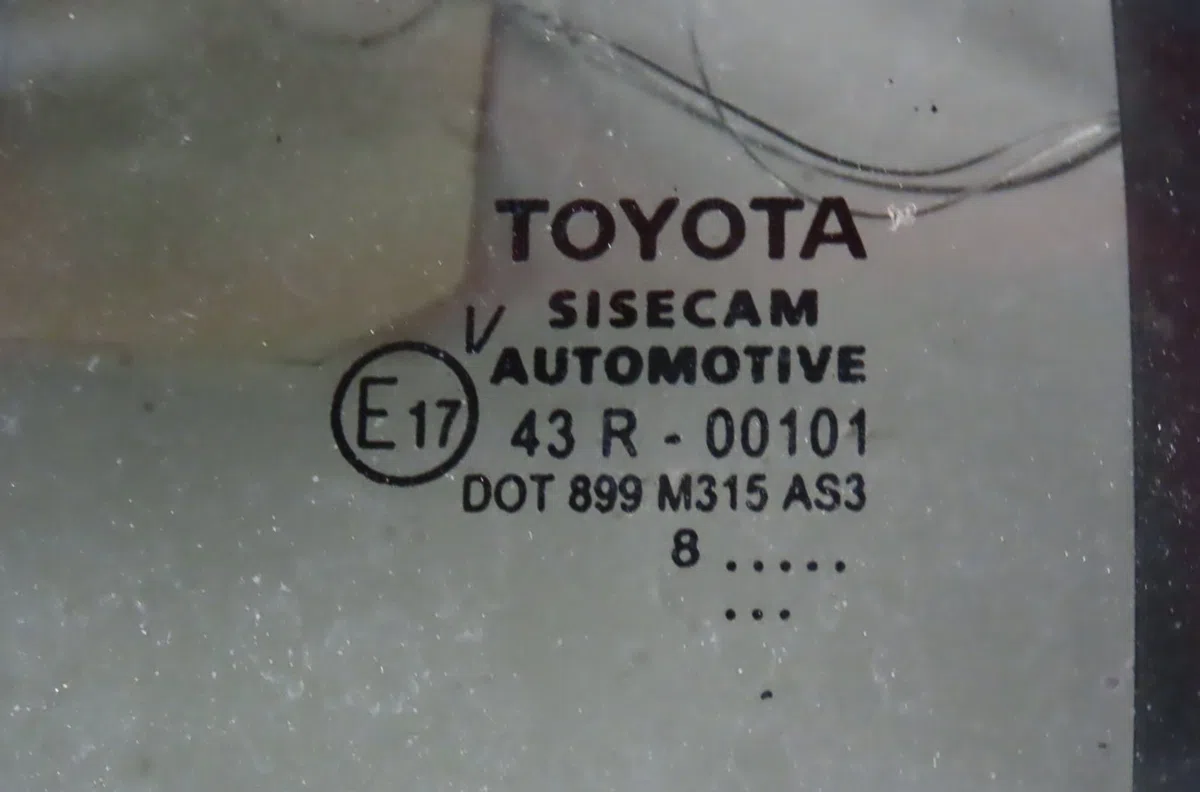 Glace fixe porte ar g Toyota C-HR (_X1_) 1.8 hybrid (zyx10_, zyx11_) (2016) occasion