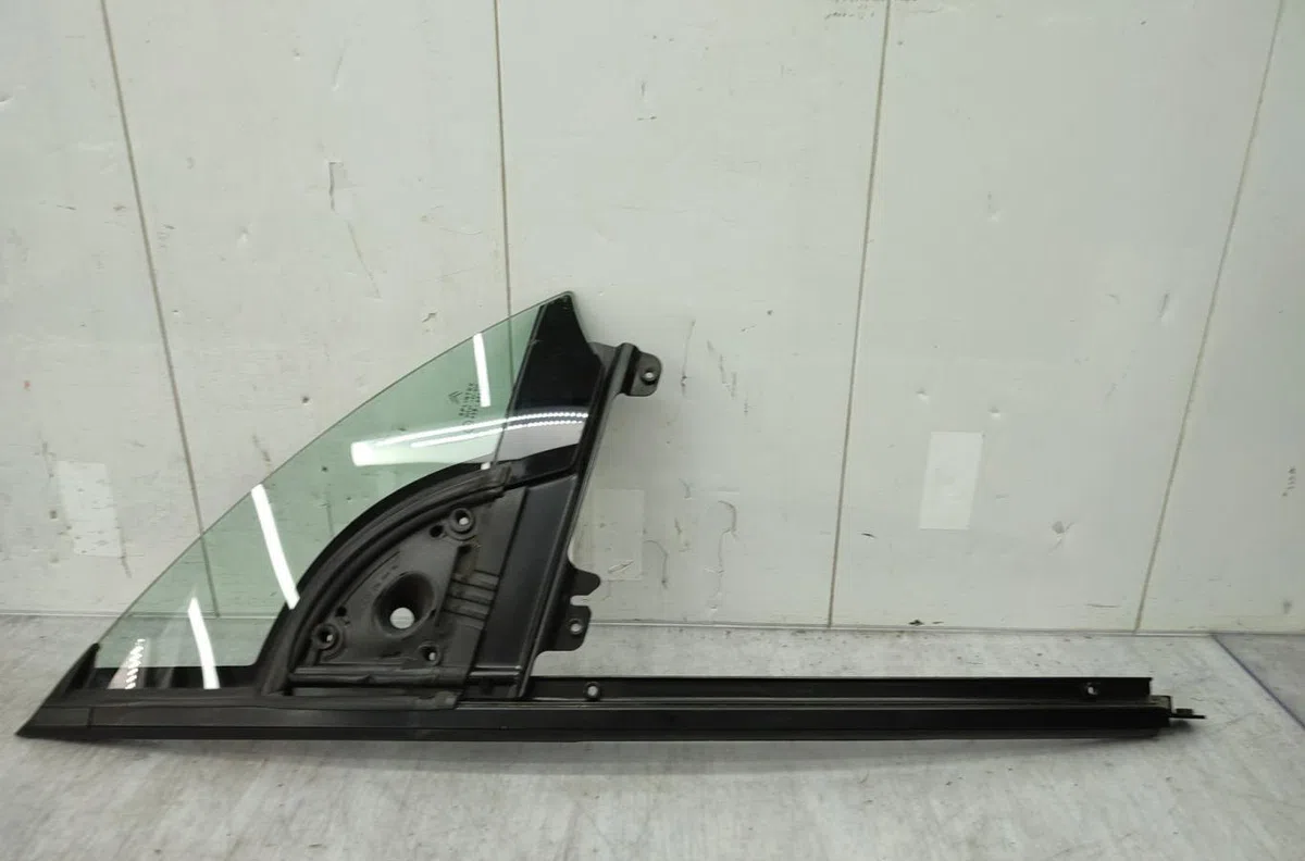 Glace fixe porte av d CITROEN C3 PLURIEL PHASE 1 CABRIOLET occasion