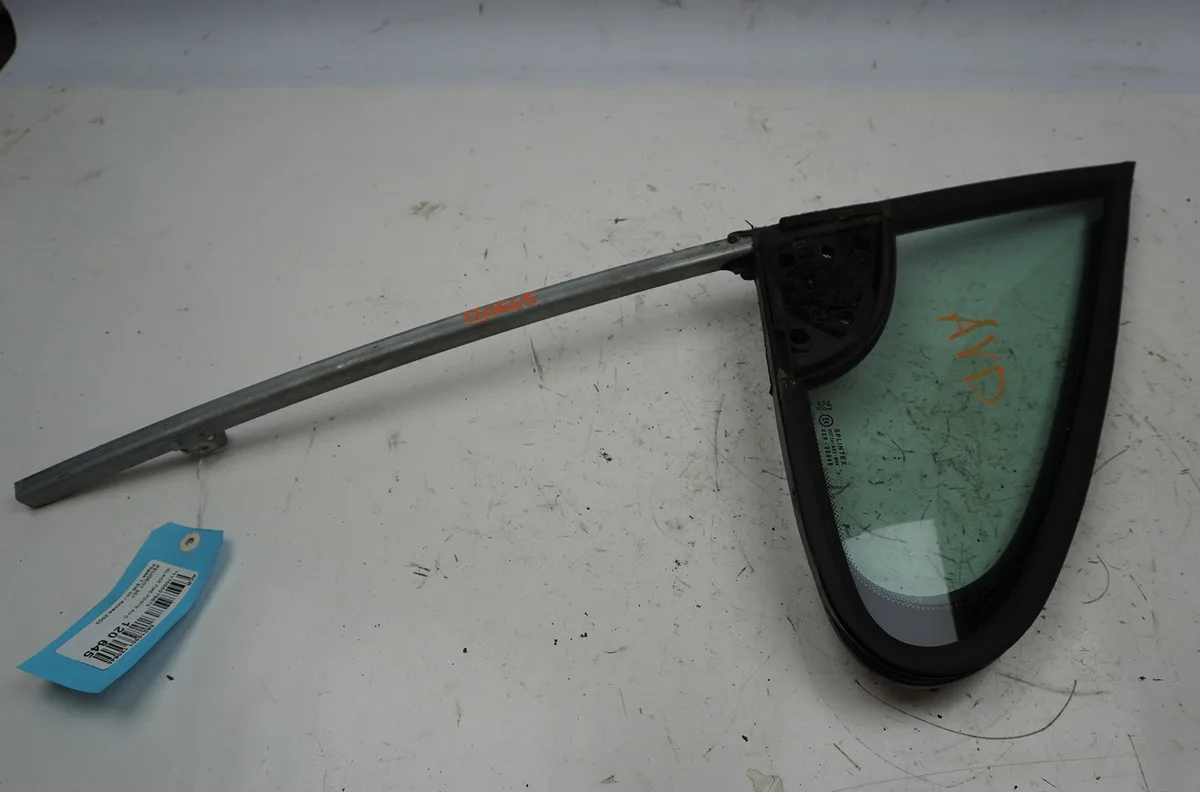 Glace fixe porte av d Peugeot 307 Break (3E) 1.6 16v (2002-2008) occasion