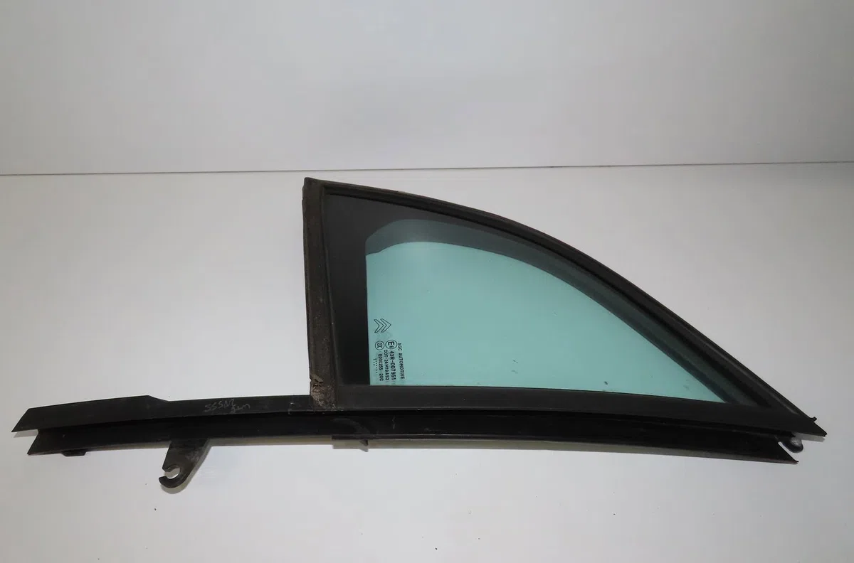 Glace fixe porte av g Citroen DS3 (SA_) 1.6 hdi 90 (2009-2015) 3 portes occasion