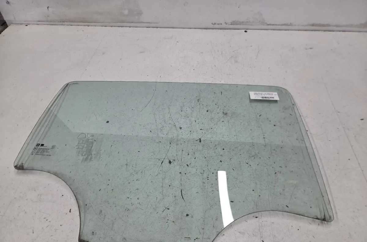 Glace porte ar d CHEVROLET AVEO 2 occasion