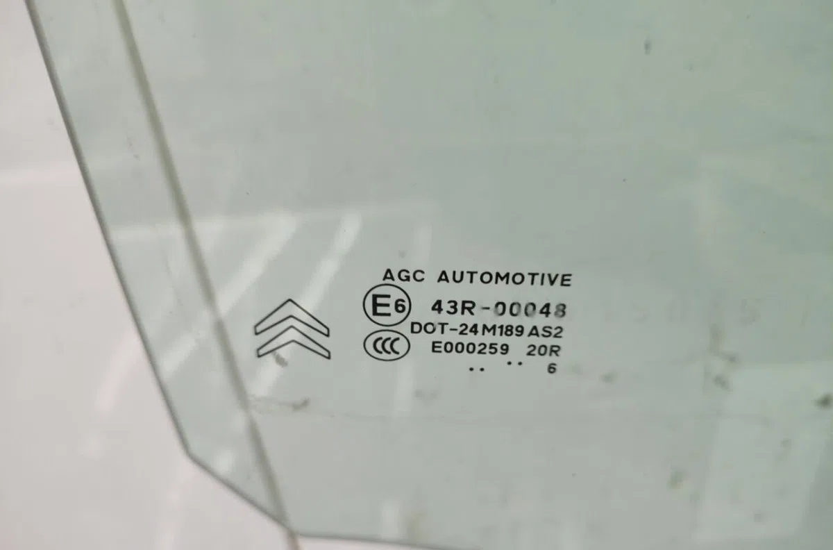 Glace porte ar d CITROEN C3 2 PHASE 2 occasion