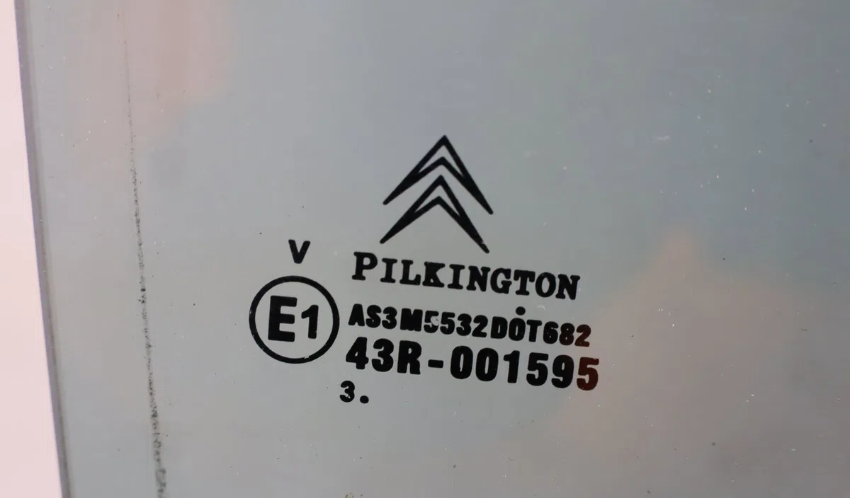 Glace porte ar d Citroen C3 PICASSO (SH_) 1.6 hdi 90 (2010) 5 portes occasion