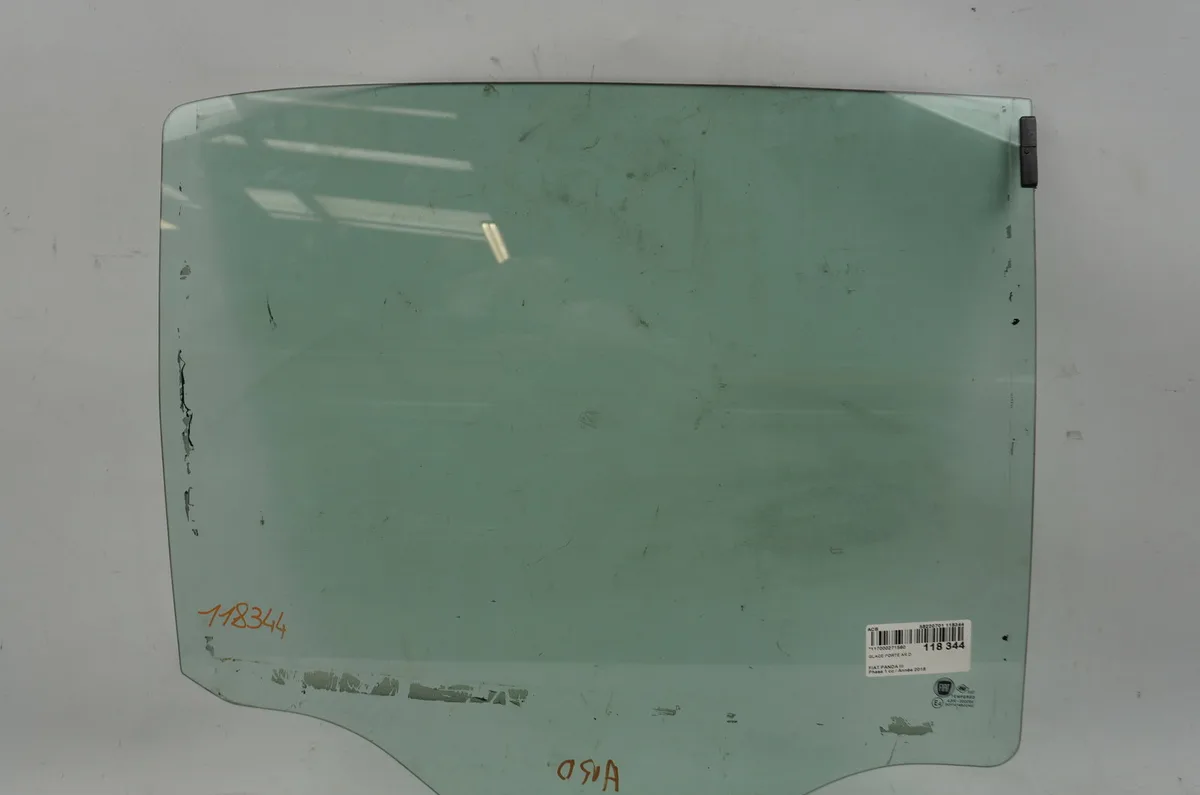 Glace porte ar d Fiat PANDA (312_, 319_) 1.2 (312pxa1a) (2012) occasion