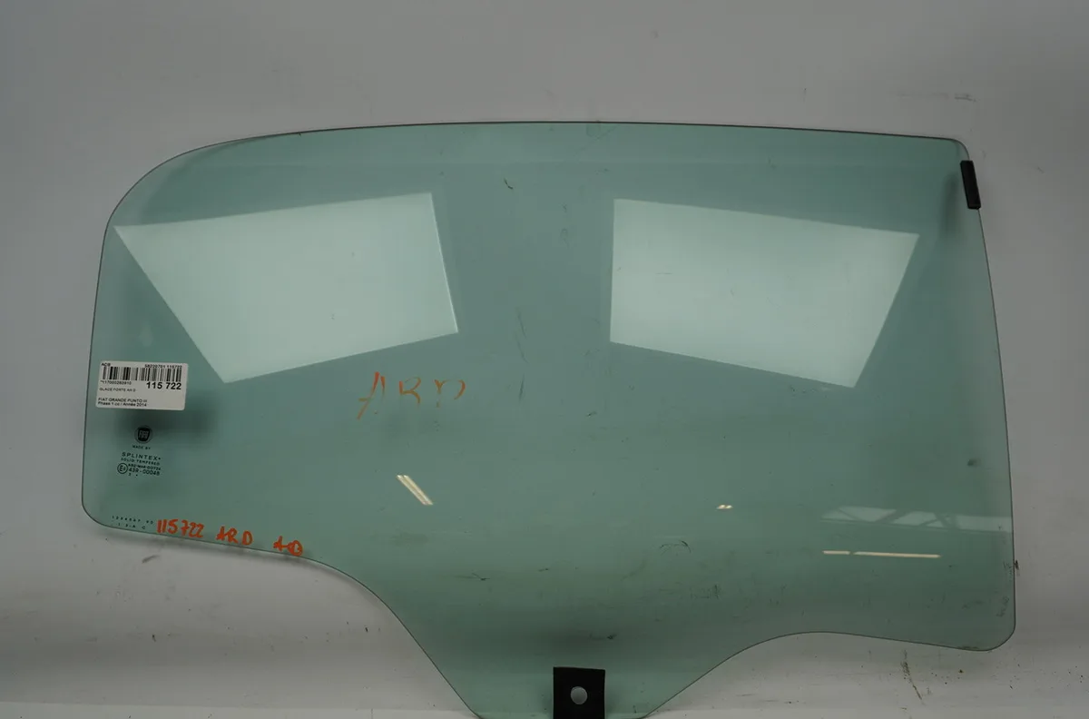 Glace porte ar d Fiat PUNTO (199_) 1.2 (199axz1a, 199bxz1a) (2012) occasion