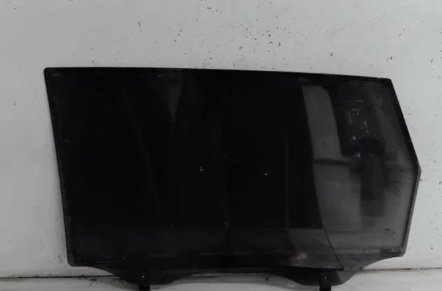Glace porte ar d Hyundai TUCSON (JM) 2.0 crdi traction intégrale (2004-2010) occasion