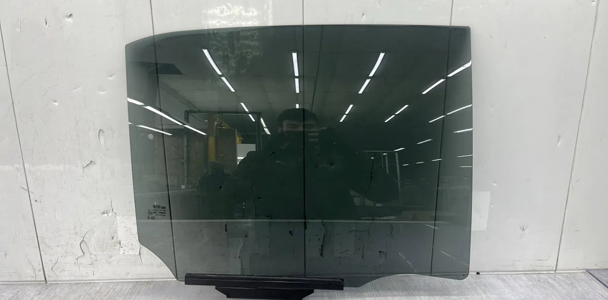 Glace porte ar d KIA PICANTO 3 PHASE 1 occasion