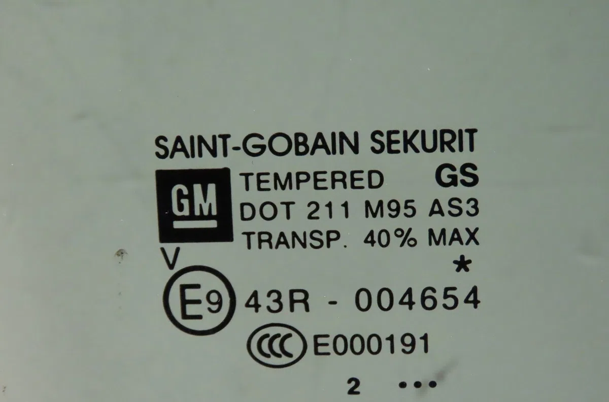 Glace porte ar d Opel CORSA D (S07) 1.3 cdti (l08, l68) (2006-2014) 5 portes occasion