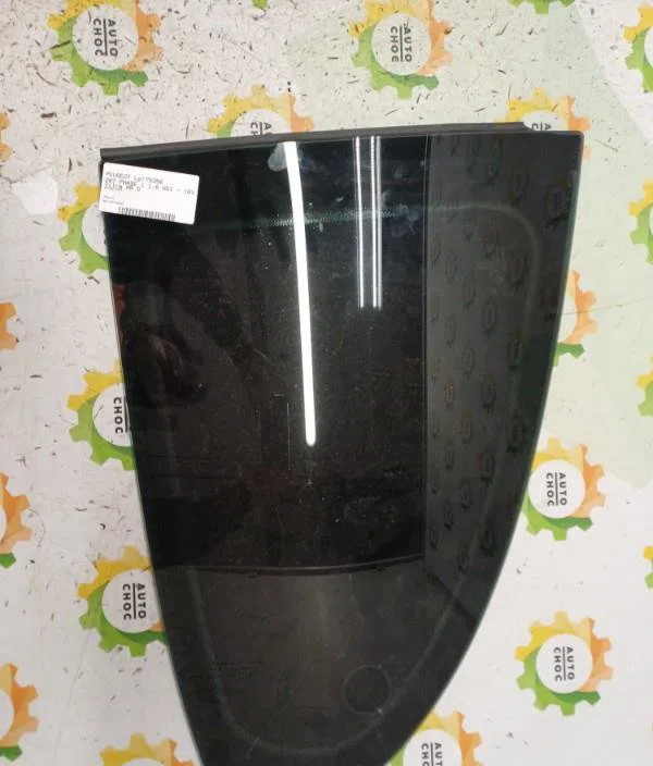 Glace porte ar d PEUGEOT 207 PHASE 1 occasion