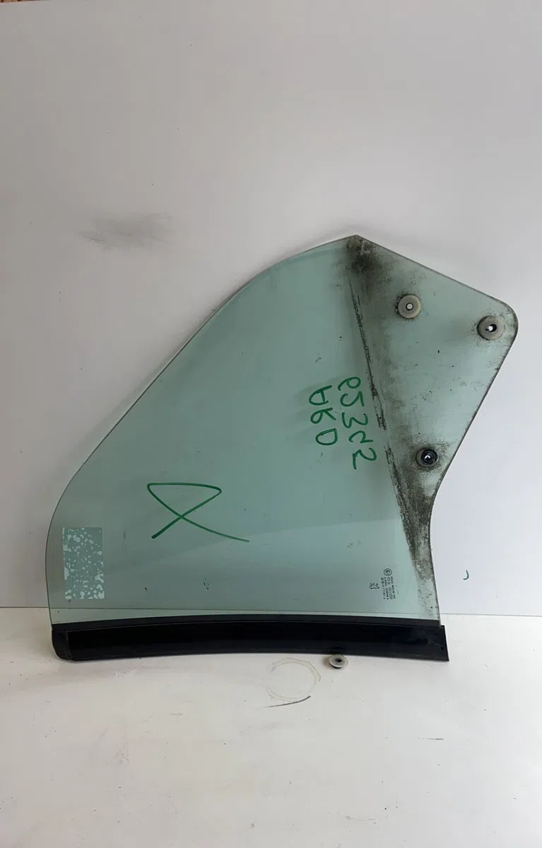 Glace porte ar d Peugeot 306 Décapotable (7D, N3, N5) 1.6 (1996-2000) occasion