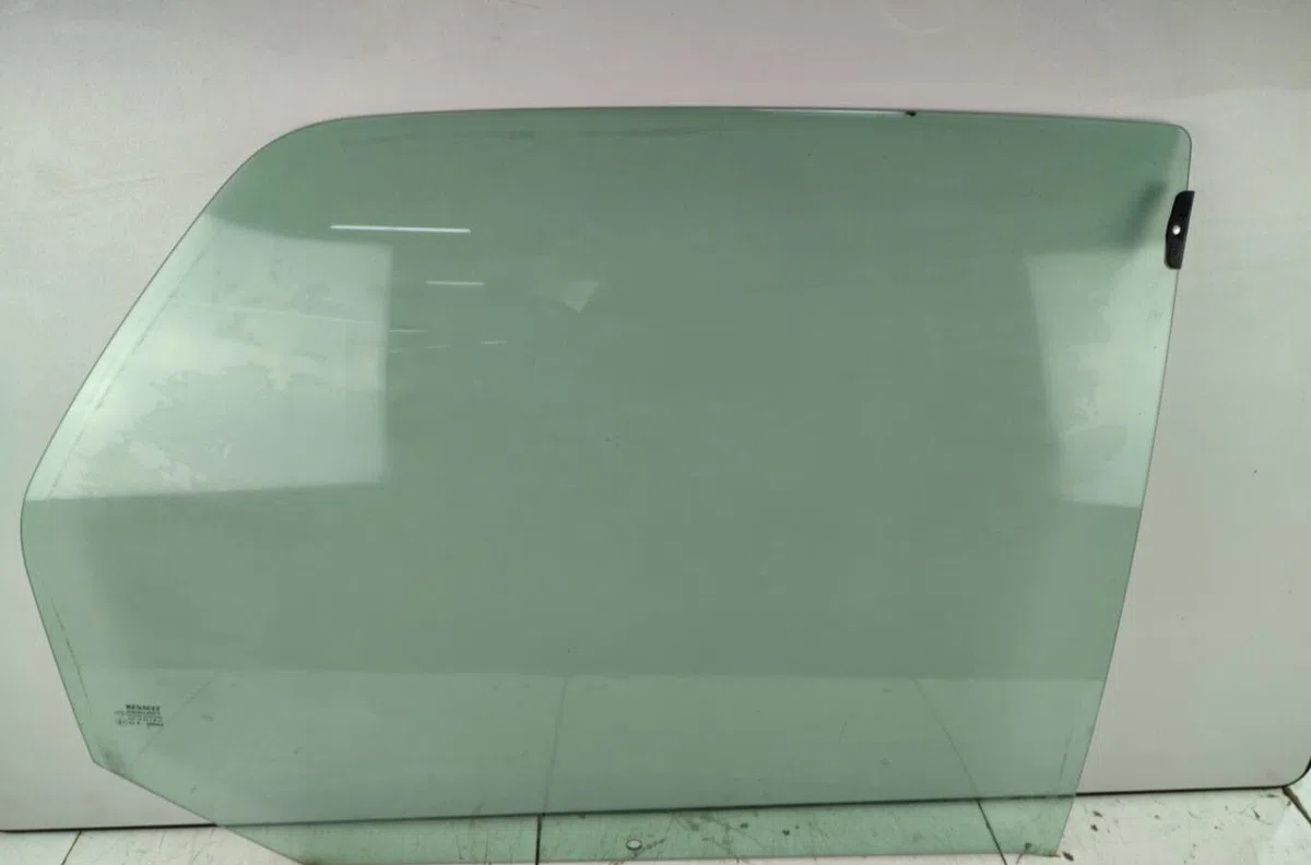 Glace porte ar d RENAULT SCENIC 1 PHASE 1 occasion