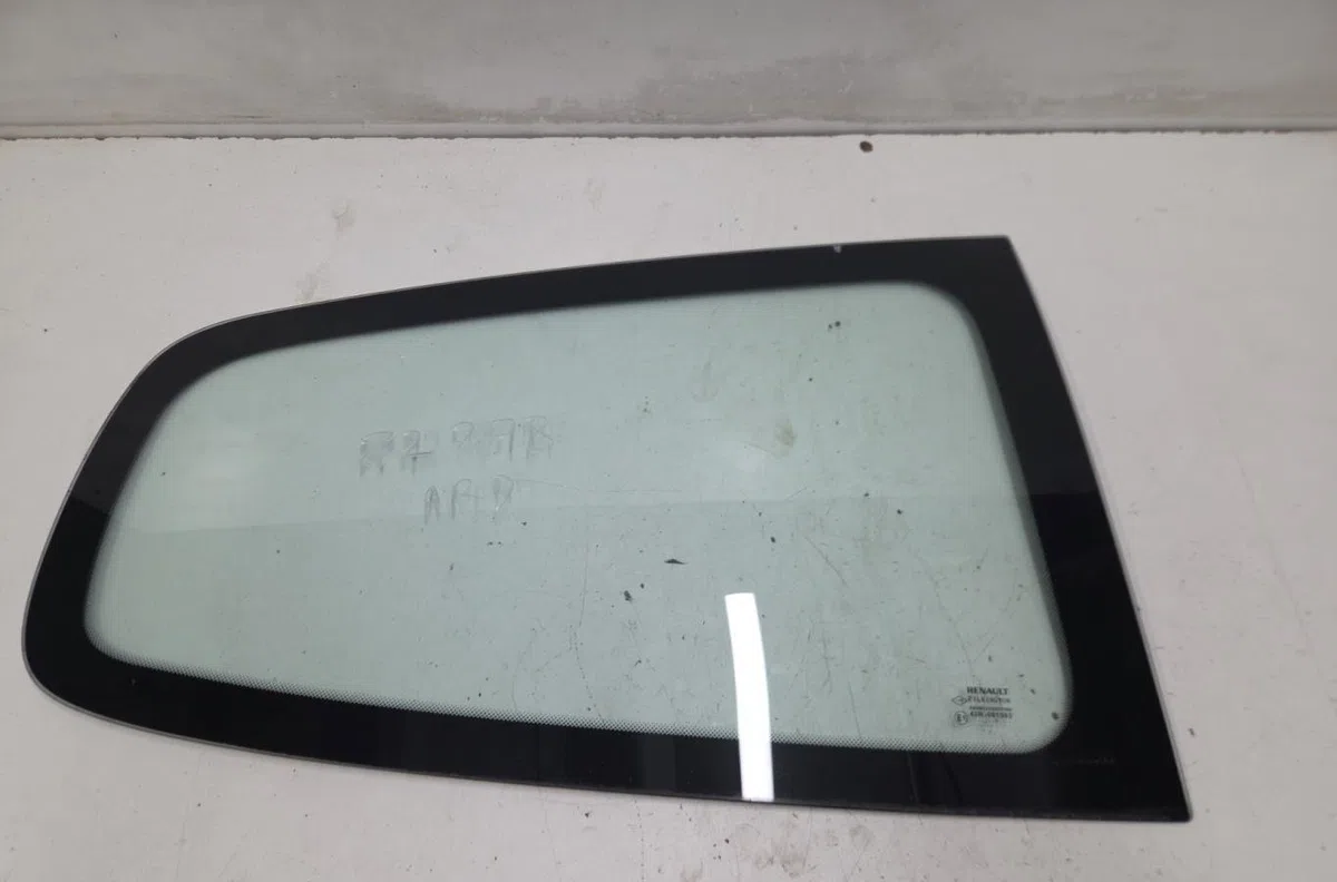Glace porte ar d RENAULT TWINGO 2 PHASE 2 occasion
