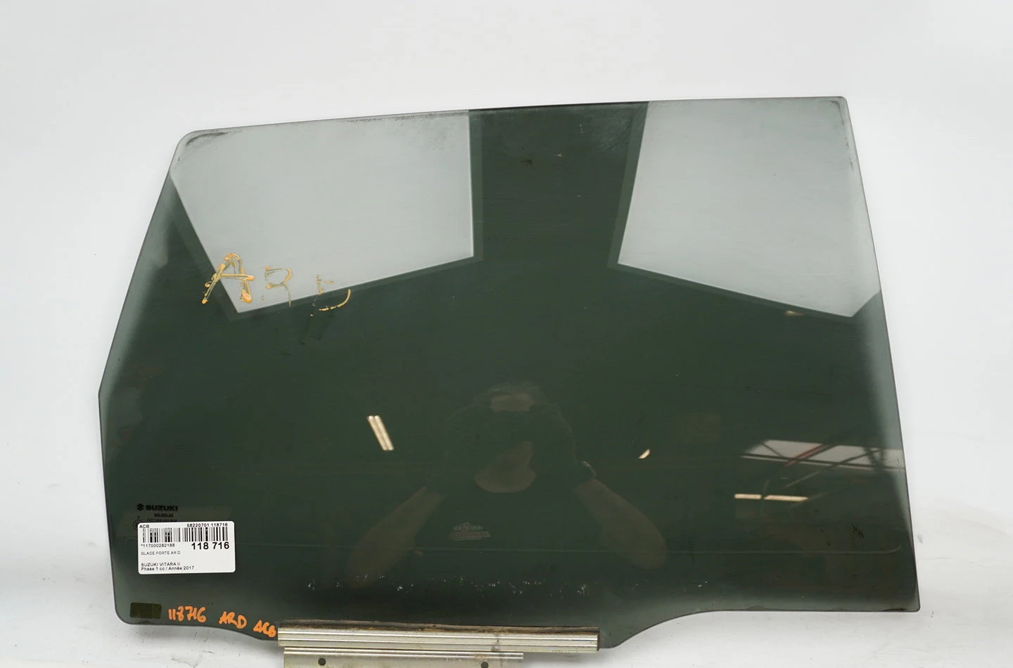Glace porte ar d Suzuki VITARA (LY) 1.6 allgrip (apk 416) (2015) occasion