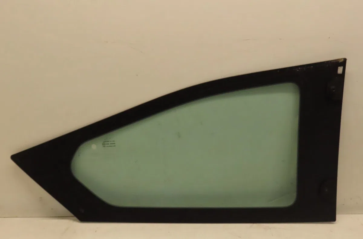 Glace porte ar d Toyota AYGO (_B4_) 1.0 (kgb40) (2014) occasion