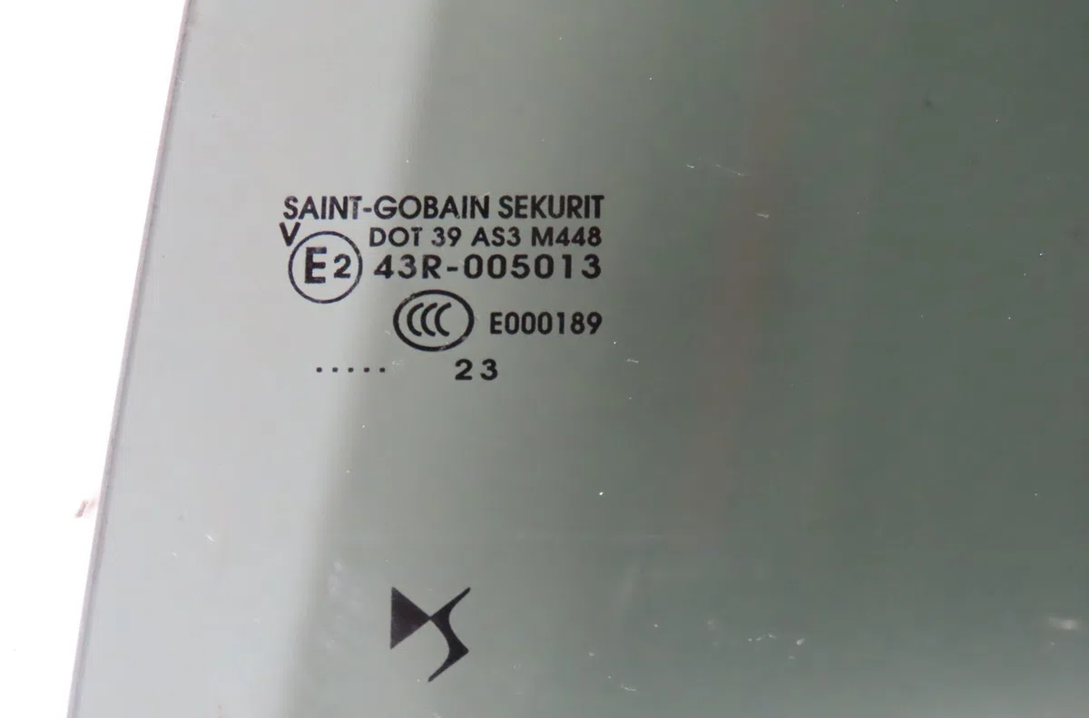 Glace porte ar g Ds DS 7 (J4_, JC_) Bluehdi 130 (jcyhzu) (2022) occasion