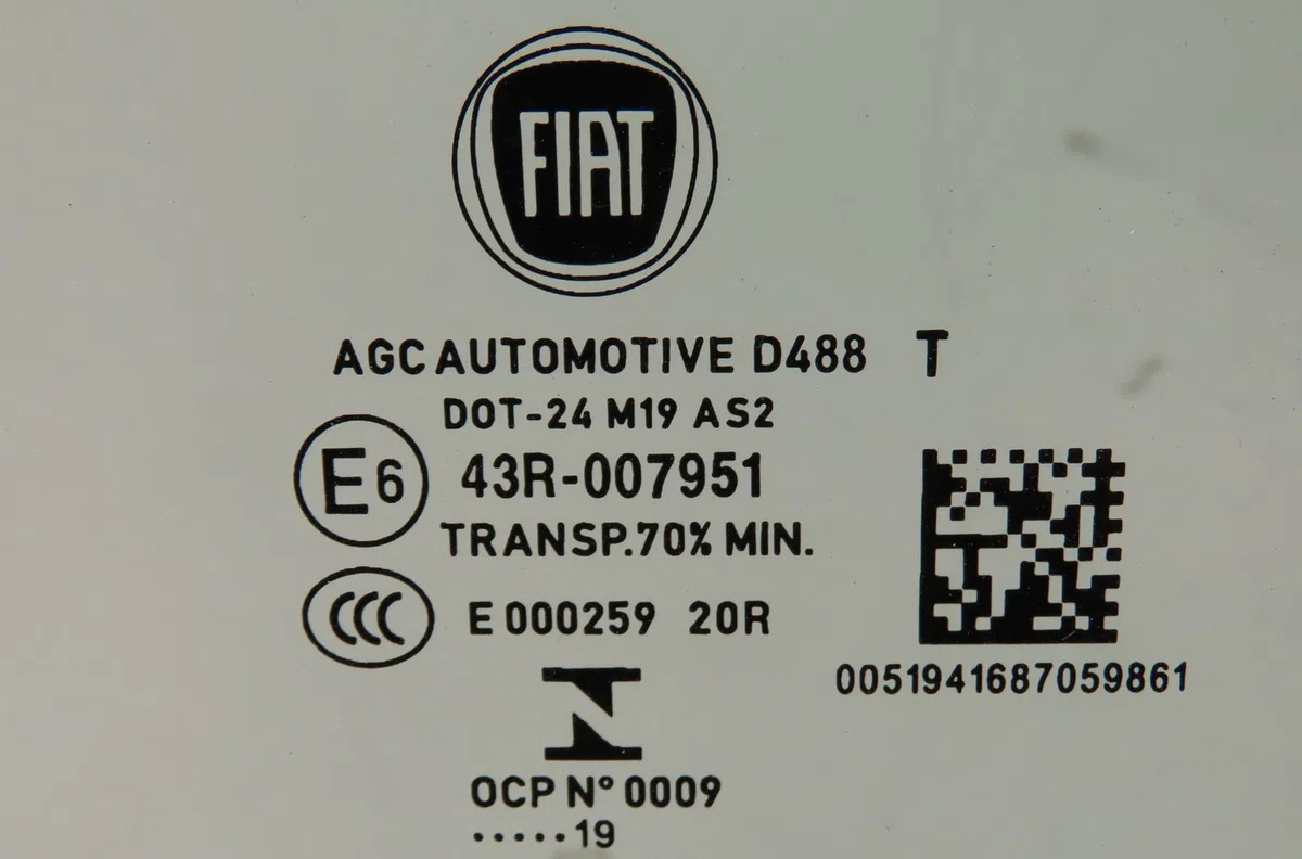 Glace porte ar g Fiat 500X (334_) 1.6 d multijet (334axa1b, 334axa11) (2014) occasion