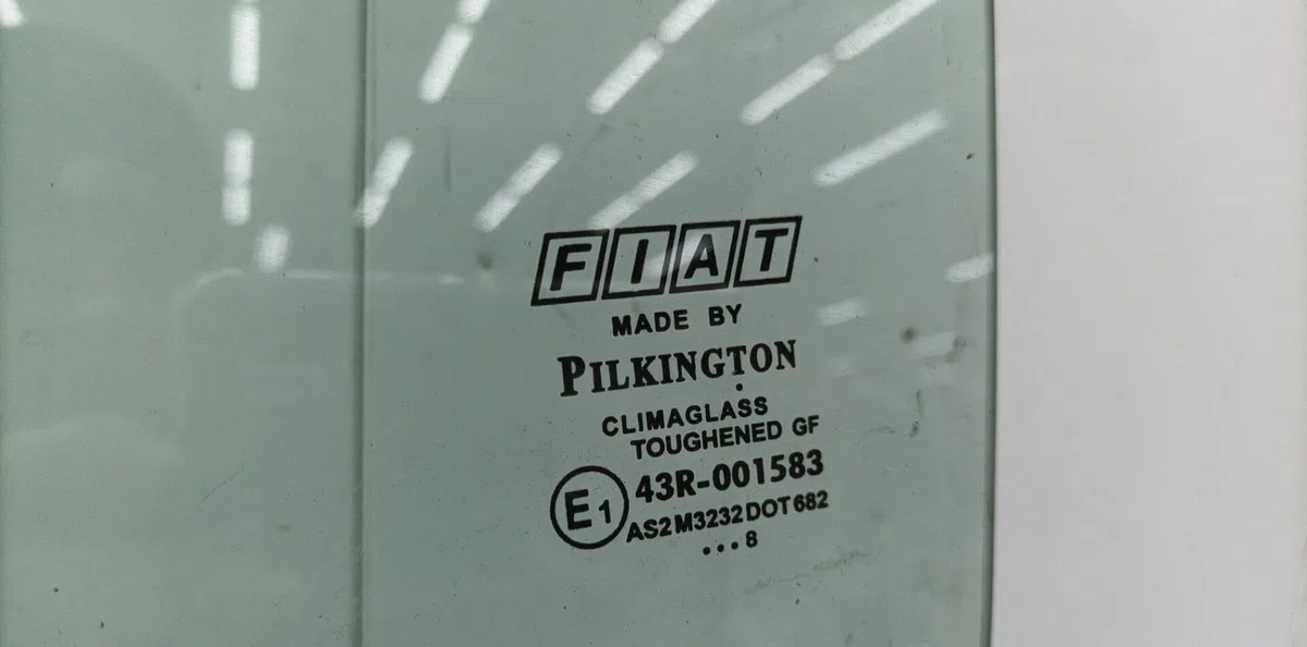Glace porte ar g FIAT GRANDE PUNTO occasion