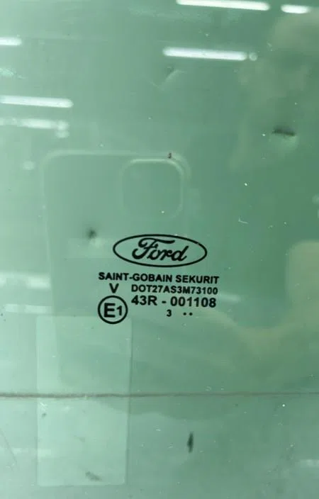 Glace porte ar g FORD C-MAX 1 PHASE 1 occasion