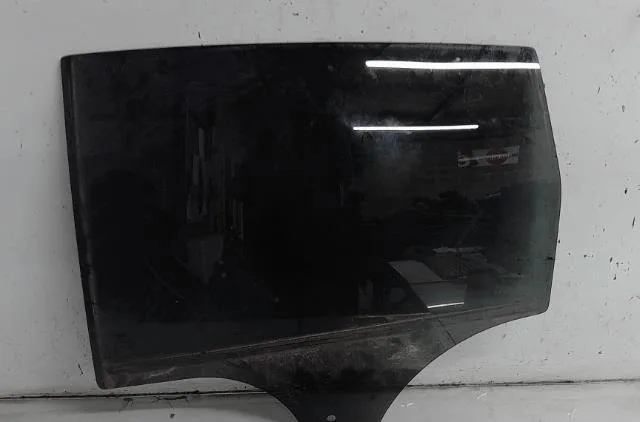 Glace porte ar g Ford C-MAX II (DXA-CB7, DXA-CEU) 1.6 tdci (2010-2019) 5 portes occasion