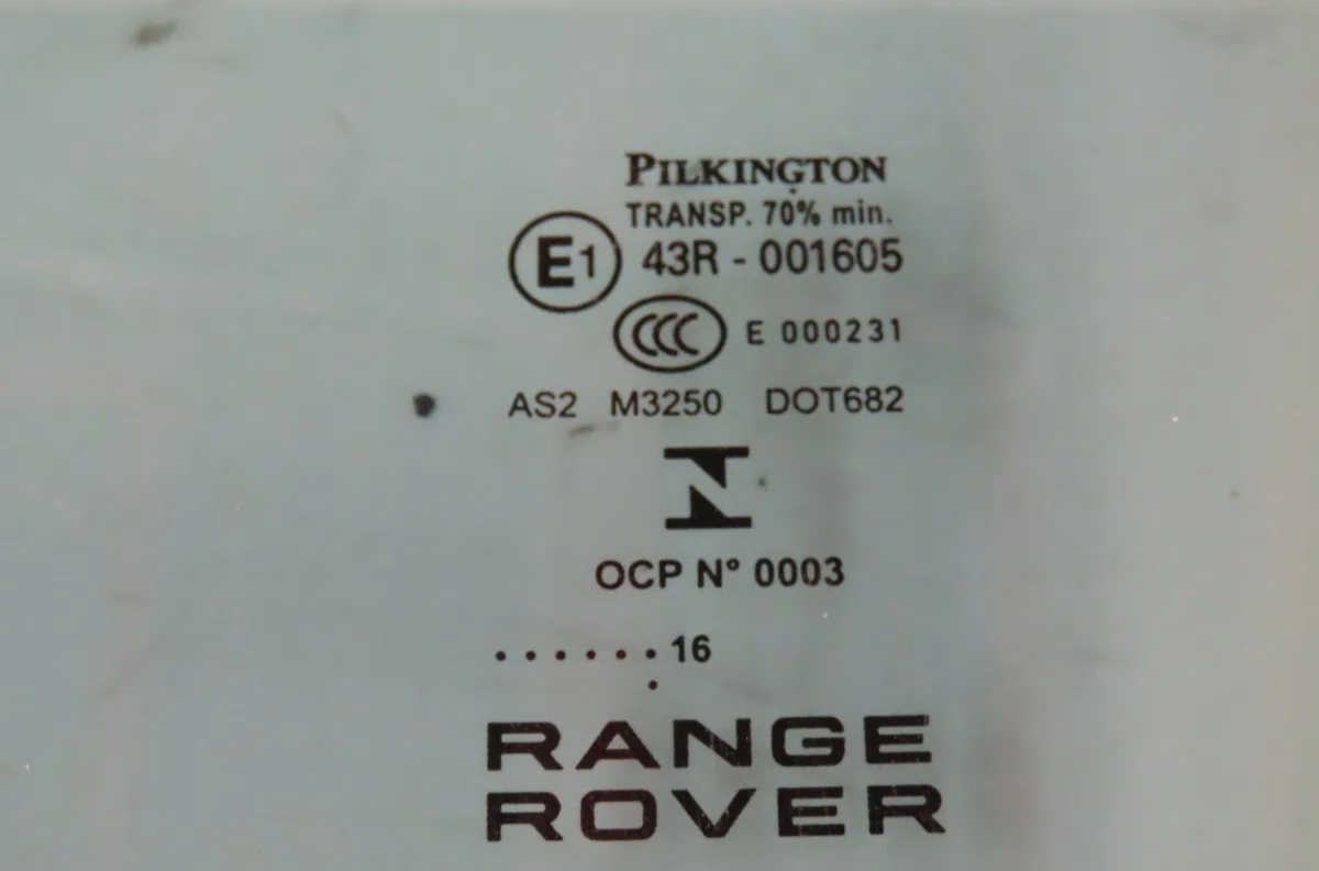 Glace porte ar g Land rover RANGE ROVER SPORT II (L494) 3.0 tdv6 4x4 (2013) occasion
