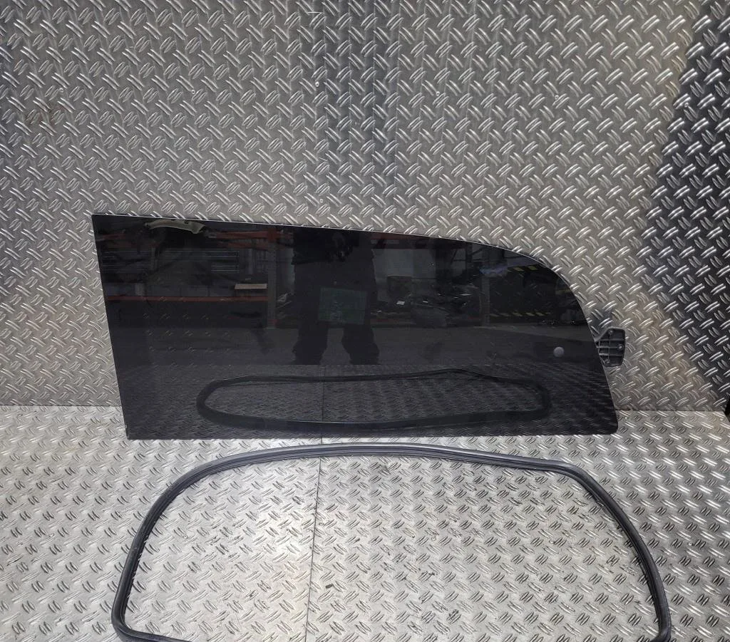 Glace porte ar g Mercedes-benz VITO - MIXTO Camionnette (W639) 113 cdi (639.601, 639.603, 639.605) (2010) occasion