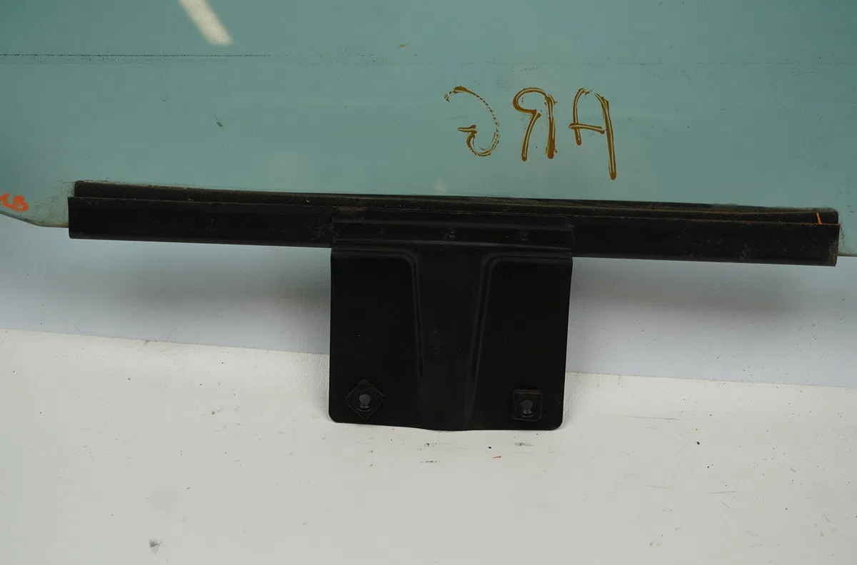 Glace porte ar g Renault ESPACE III (JE0_) 2.0 (je0a) (1996-2000) occasion