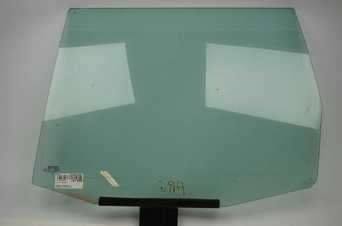 Glace porte ar g Renault ESPACE III (JE0_) 2.0 (je0a) (1996-2000) occasion