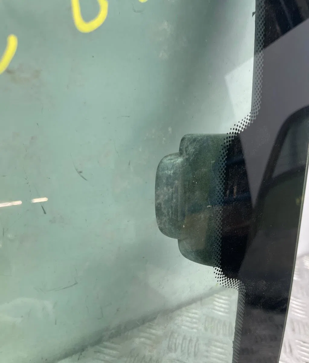 Glace porte ar g RENAULT KANGOO 1 PHASE 1 occasion