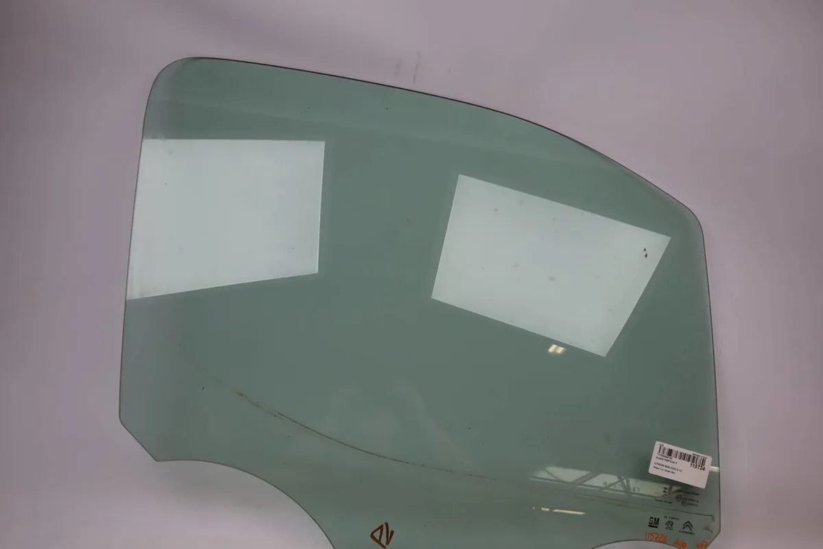 Glace porte av d Citroën BERLINGO Camionnette-Monospace (K9) 1.5 bluehdi 100 (2018) occasion