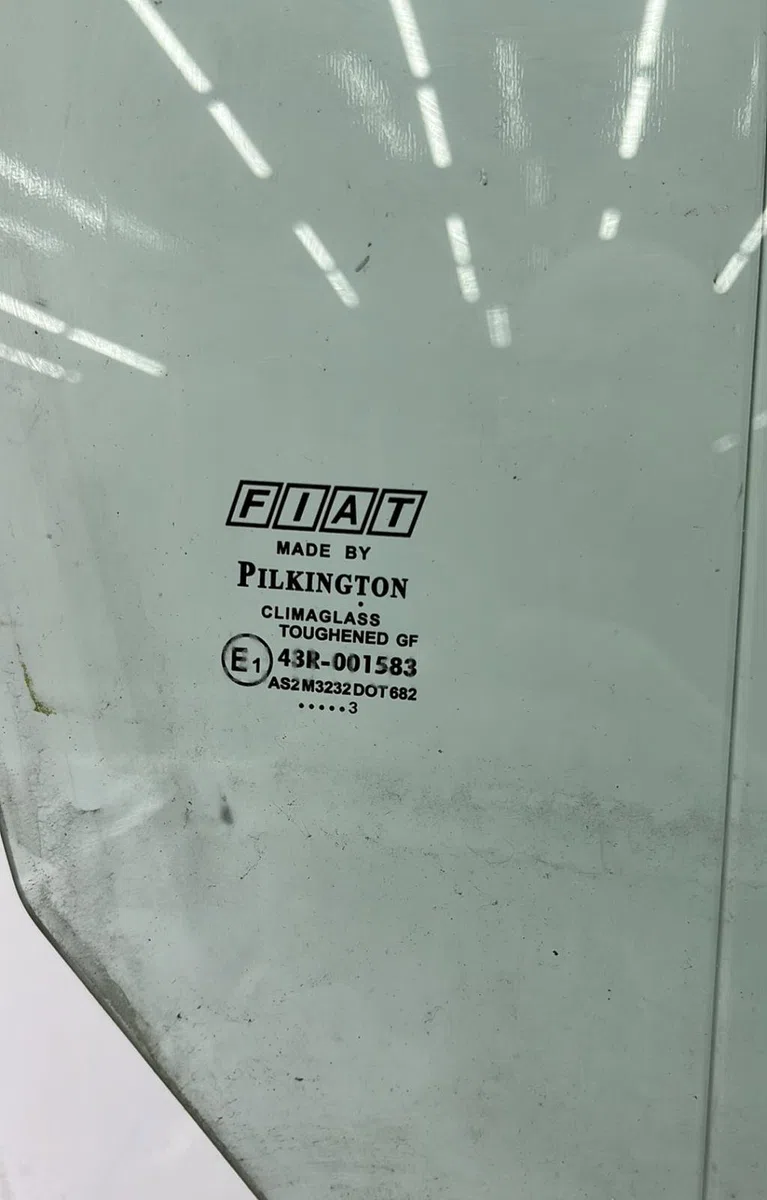 Glace porte av d FIAT STILO occasion