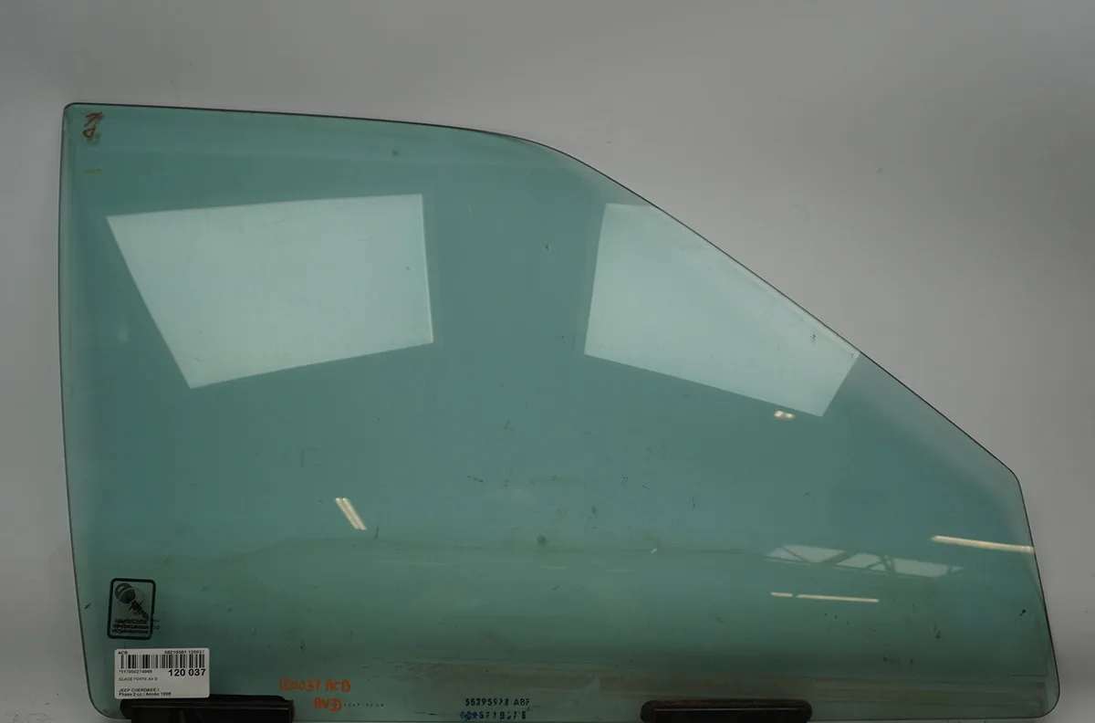 Glace porte av d Jeep GRAND CHEROKEE I (ZJ, ZG) 2.5 td 4x4 (z) (1995-1999) occasion