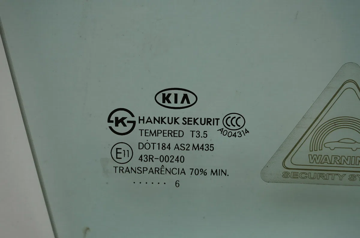 Glace porte av d Kia MAGENTIS II (MG) 2.0 crdi (2006-2010) occasion
