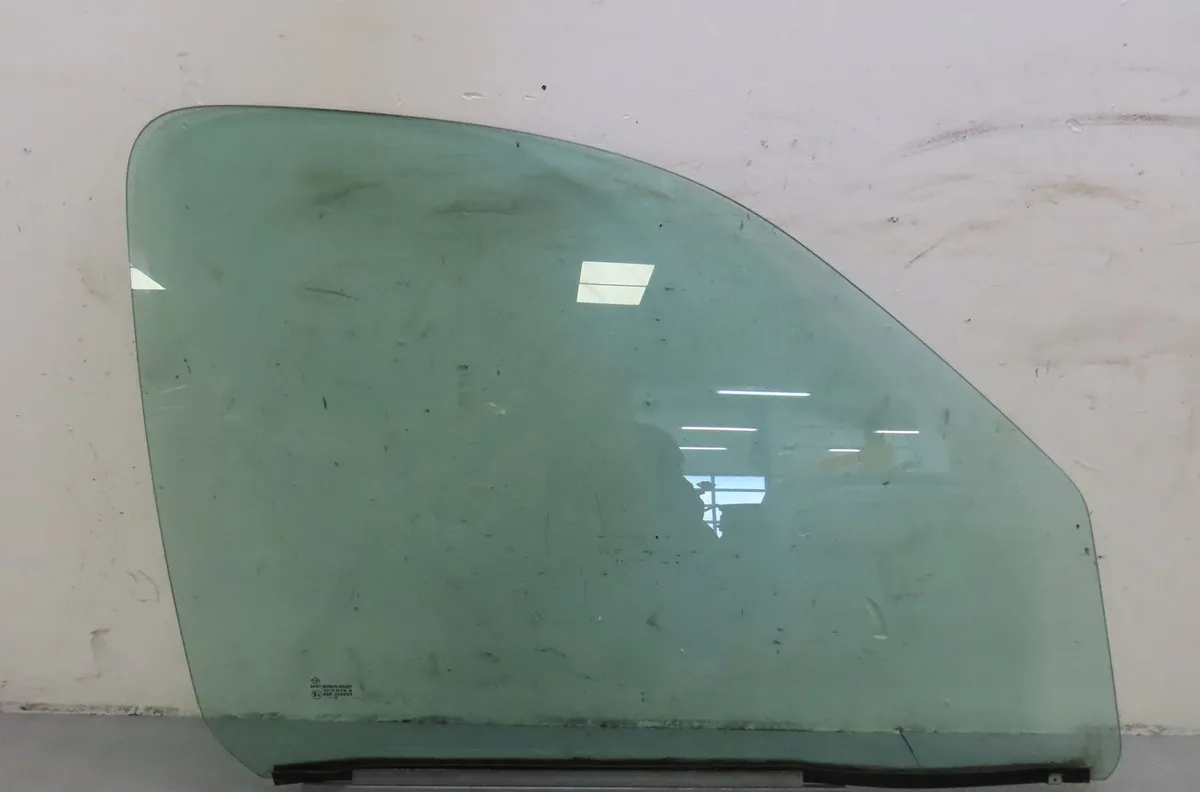 Glace porte av d Nissan KUBISTAR Camionnette (X76) 1.5 dci 70 (2005-2009) occasion