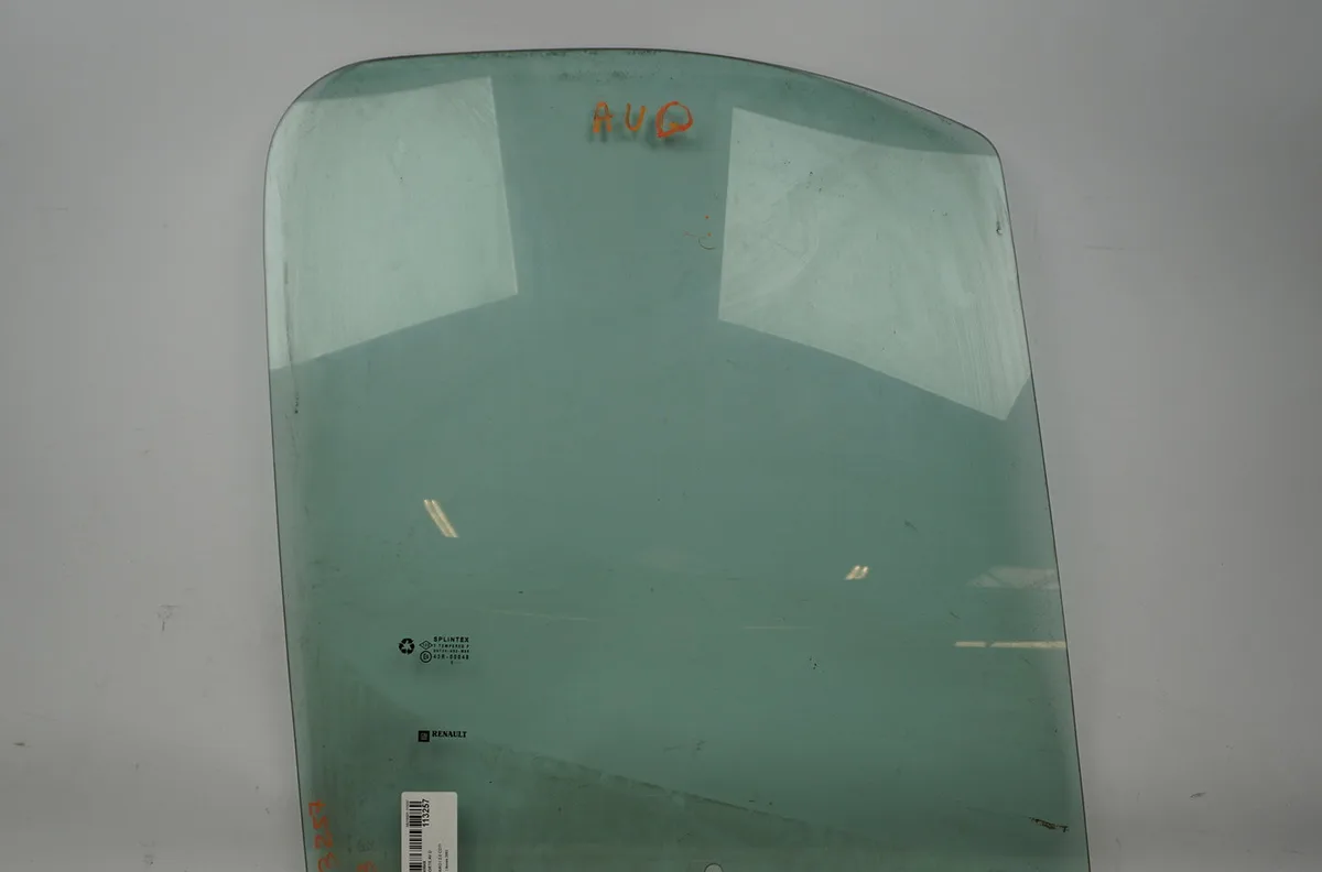 Glace porte av d Opel VIVARO A Autobus-Autocar (X83) 2.5 dti (f7, j7, a07) (2003-2010) occasion
