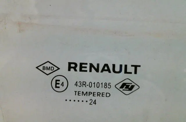 Glace porte av d Renault AUSTRAL Tce 160 (hgmj) (2022) occasion