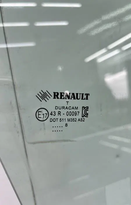 Glace porte av d RENAULT CLIO 4 PHASE 2 occasion