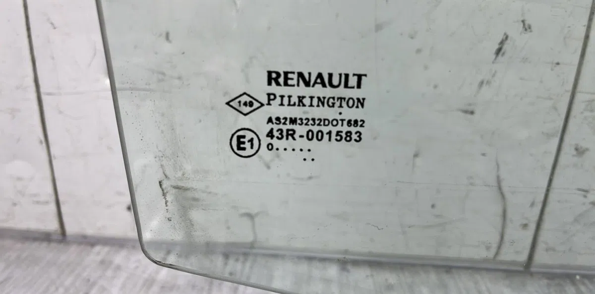 Glace porte av d RENAULT TWINGO 2 PHASE 1 occasion