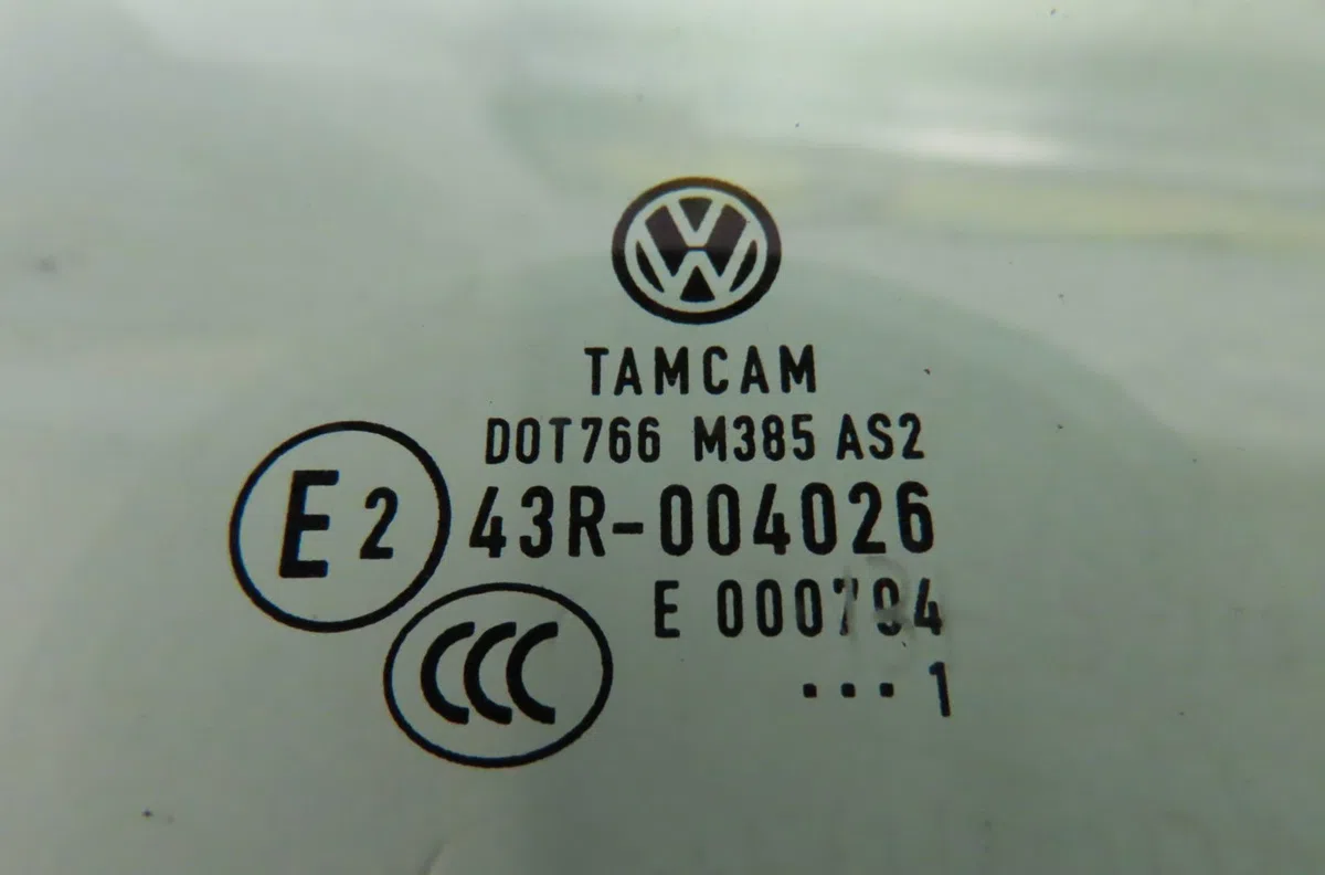 Glace porte av d Volkswagen PASSAT B7 Variant (365) 1.6 tdi (2010-2014) occasion