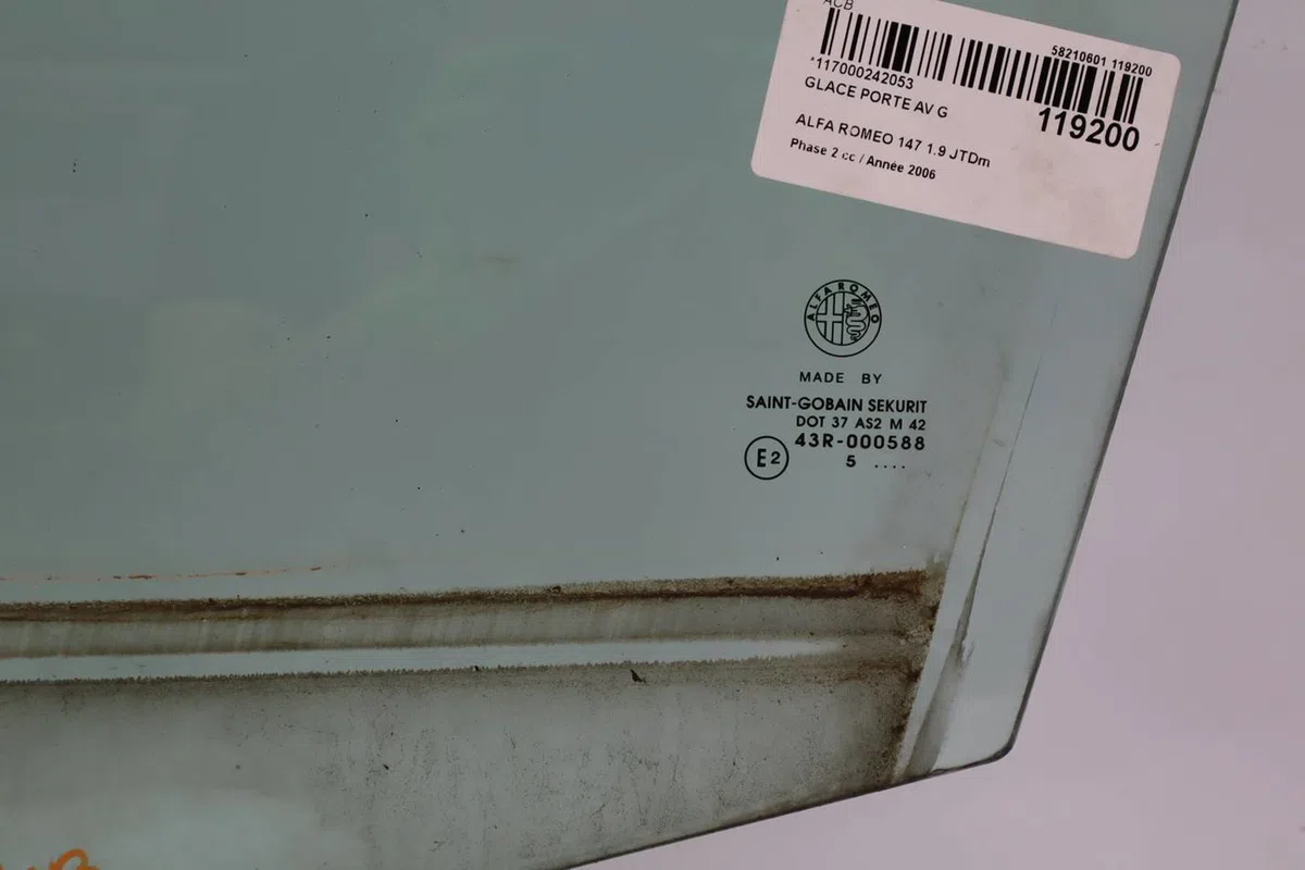 Glace porte av g Alfa romeo 147 (937_) 1.9 jtdm 16v (937.axn1b, 937.bxn1b) (2004-2010) occasion