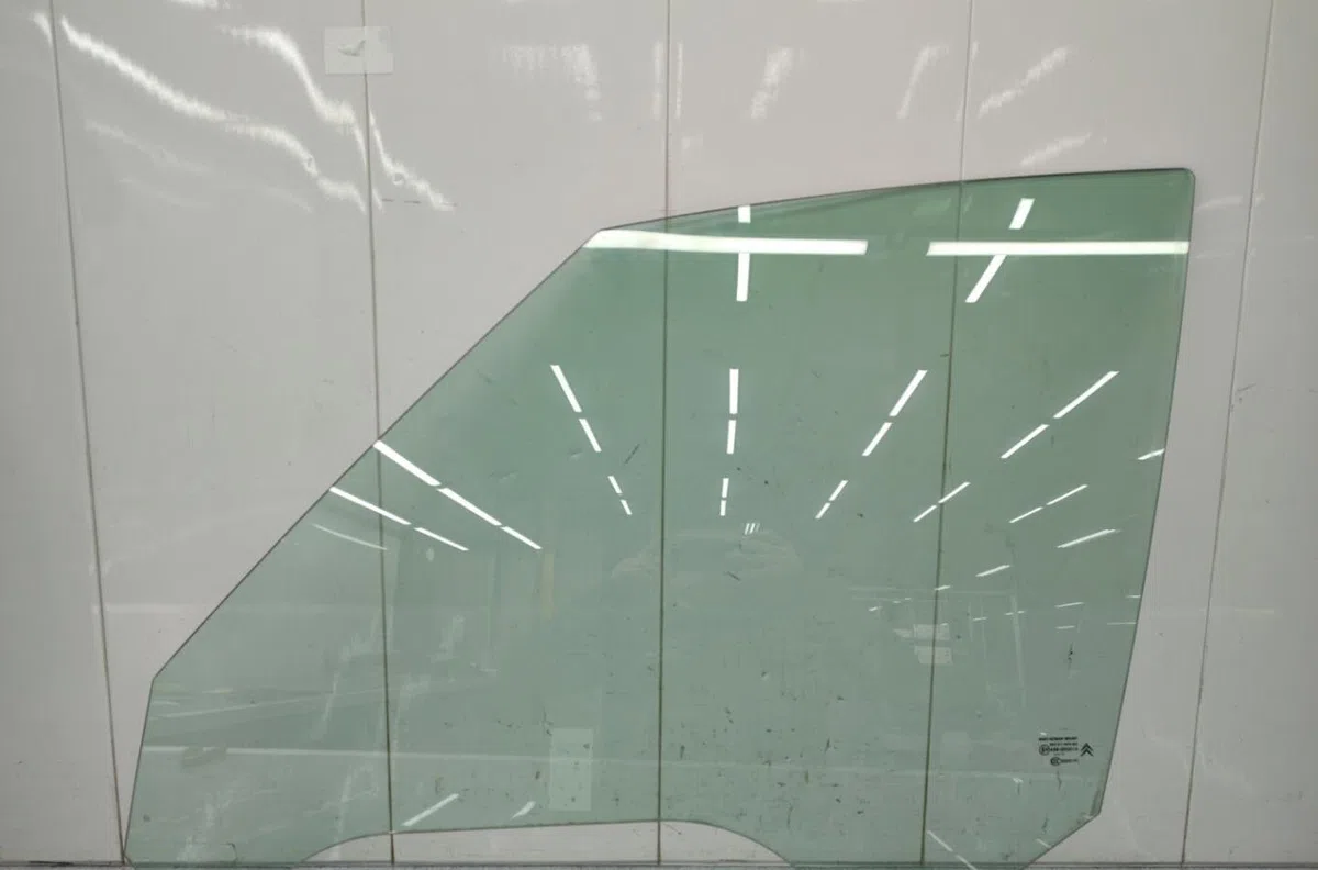 Glace porte av g CITROEN C4 GRAND PICASSO 1 occasion