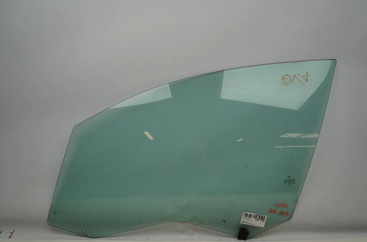 Glace porte av g Citroen C5 III Break (RW_) 1.6 thp 155 (2009) occasion