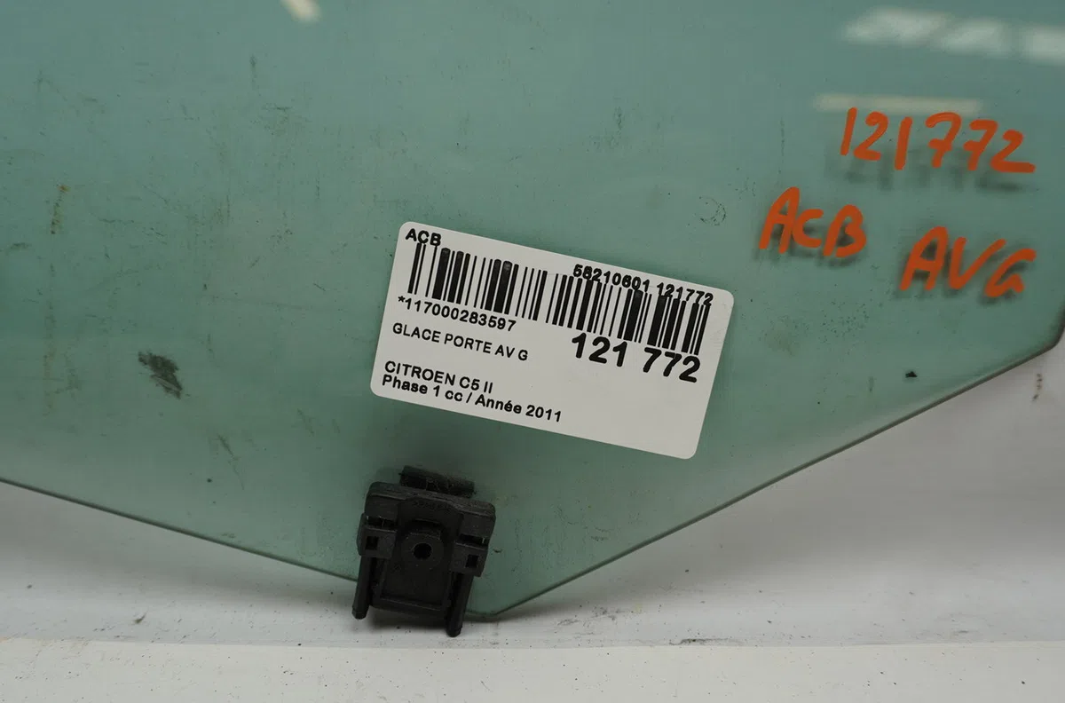 Glace porte av g Citroen C5 III Break (RW_) 1.6 thp 155 (2009) occasion