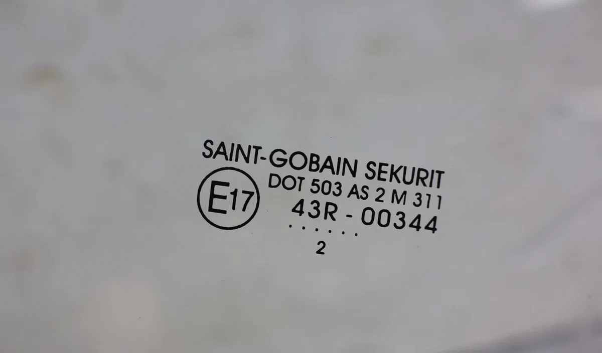 Glace porte av g Dacia DUSTER (HS_) 1.5 dci (hsmc) (2010-2018) occasion