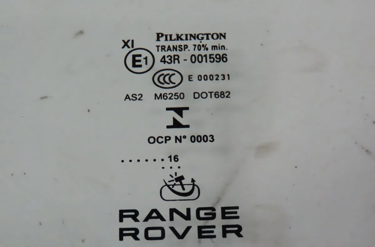 Glace porte av g Land rover RANGE ROVER SPORT II (L494) 3.0 tdv6 4x4 (2013) occasion