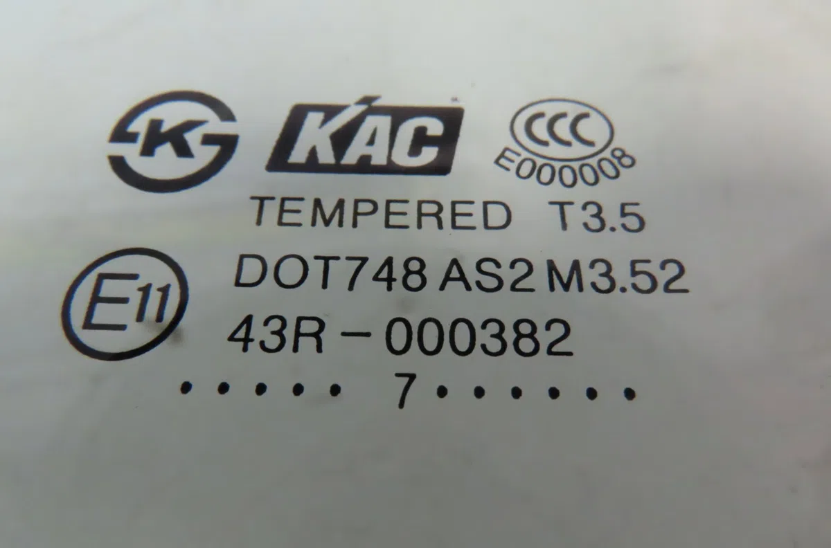Glace porte av g Opel ANTARA A (L07) 2.0 cdti 4x4 (2006-2011) occasion