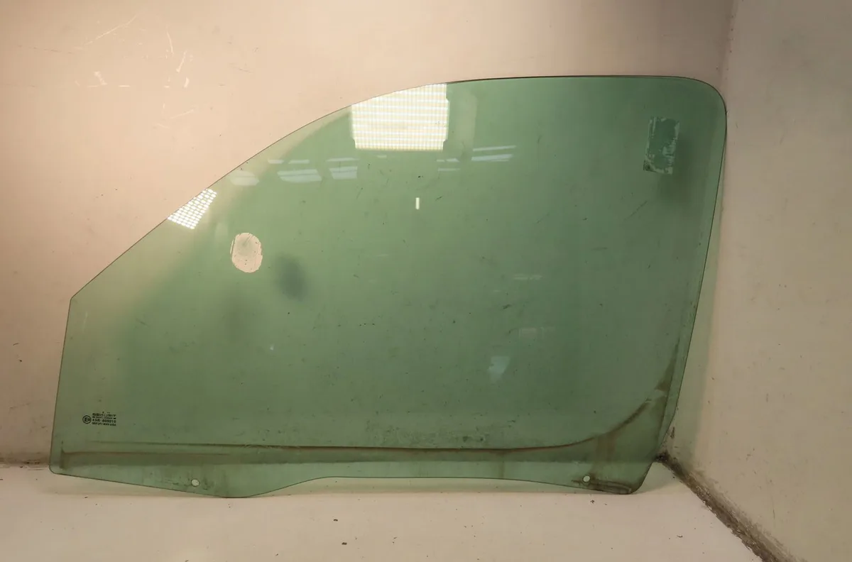 Glace porte av g Peugeot PARTNER Monospace (5_, G_) 1.9 d (1999-2008) 4 portes occasion