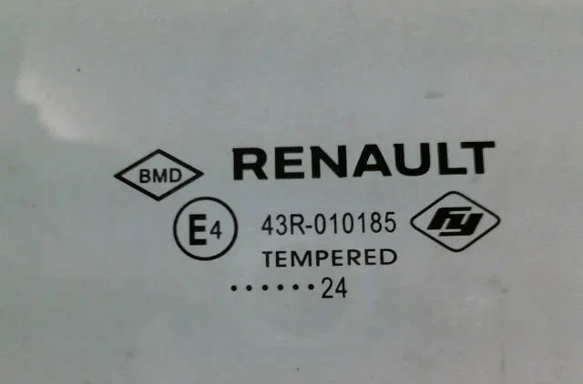 Glace porte av g Renault AUSTRAL Tce 160 (hgmj) (2022) occasion
