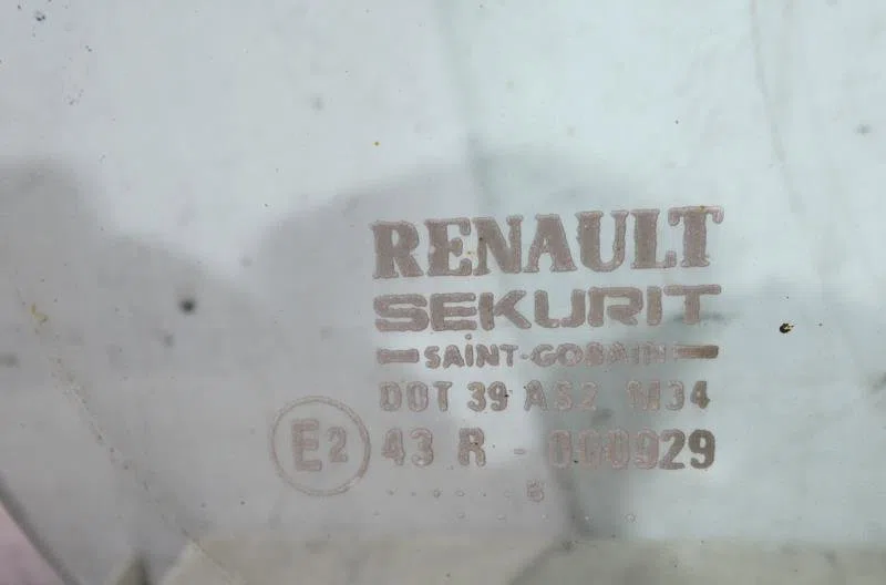 Glace porte av g RENAULT B110 occasion