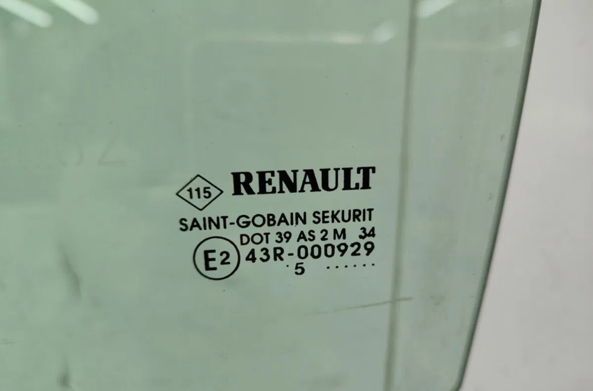 Glace porte av g RENAULT ESPACE 4 PHASE 1 occasion